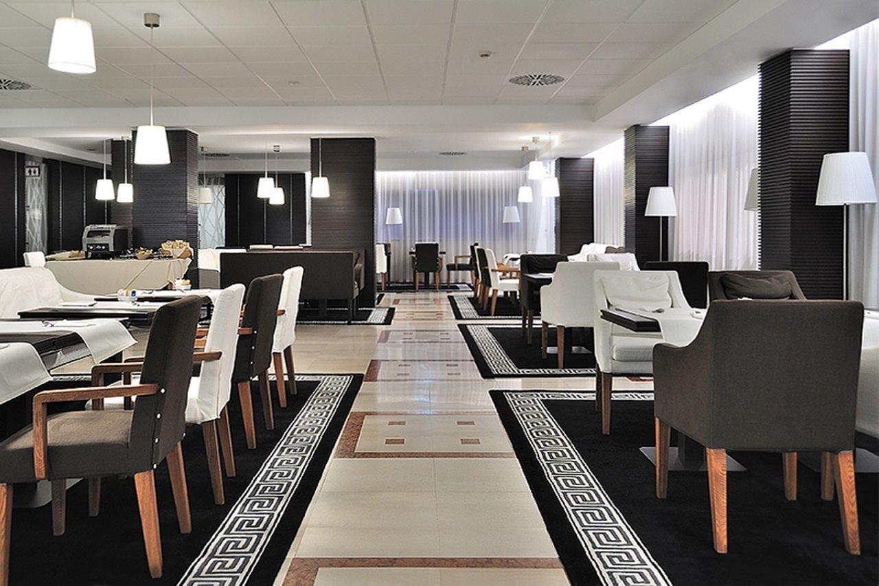 Bv Oly Hotel 4*