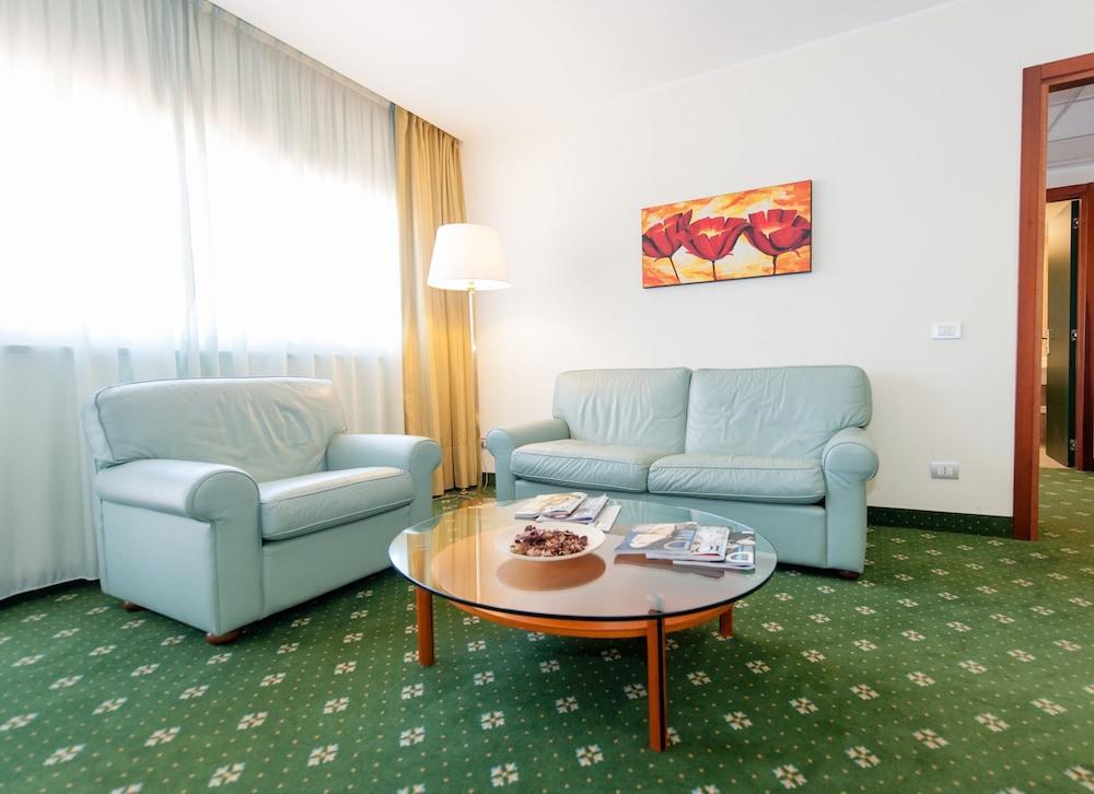 Bv Oly 4* Rome